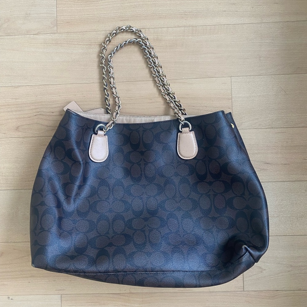 Used brown leather coach bag with gold chain strap - Picture 2 of 2